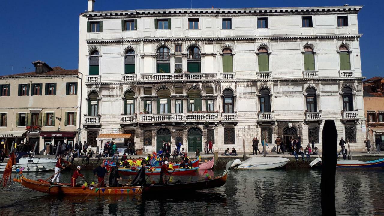 Rousseau'S Apartment Venecia Exterior foto