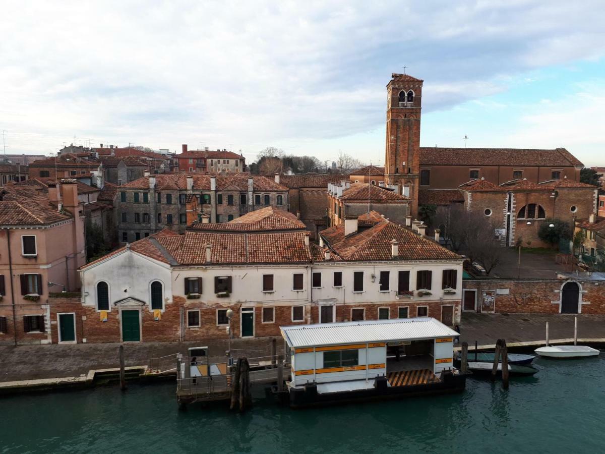 Rousseau'S Apartment Venecia Exterior foto
