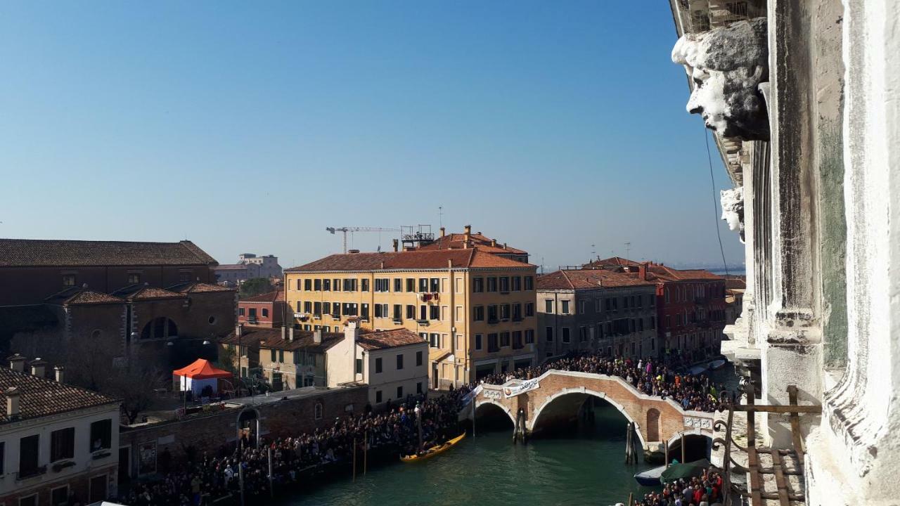Rousseau'S Apartment Venecia Exterior foto